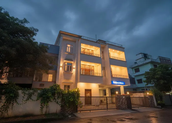 Fabhotel Buddha ResidencyAirport Hotel
